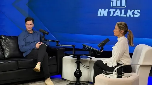 Thiago Dantas, arquiteto da Bewild, em entrevista no estúdio do programa Record News Inovação e Negócios